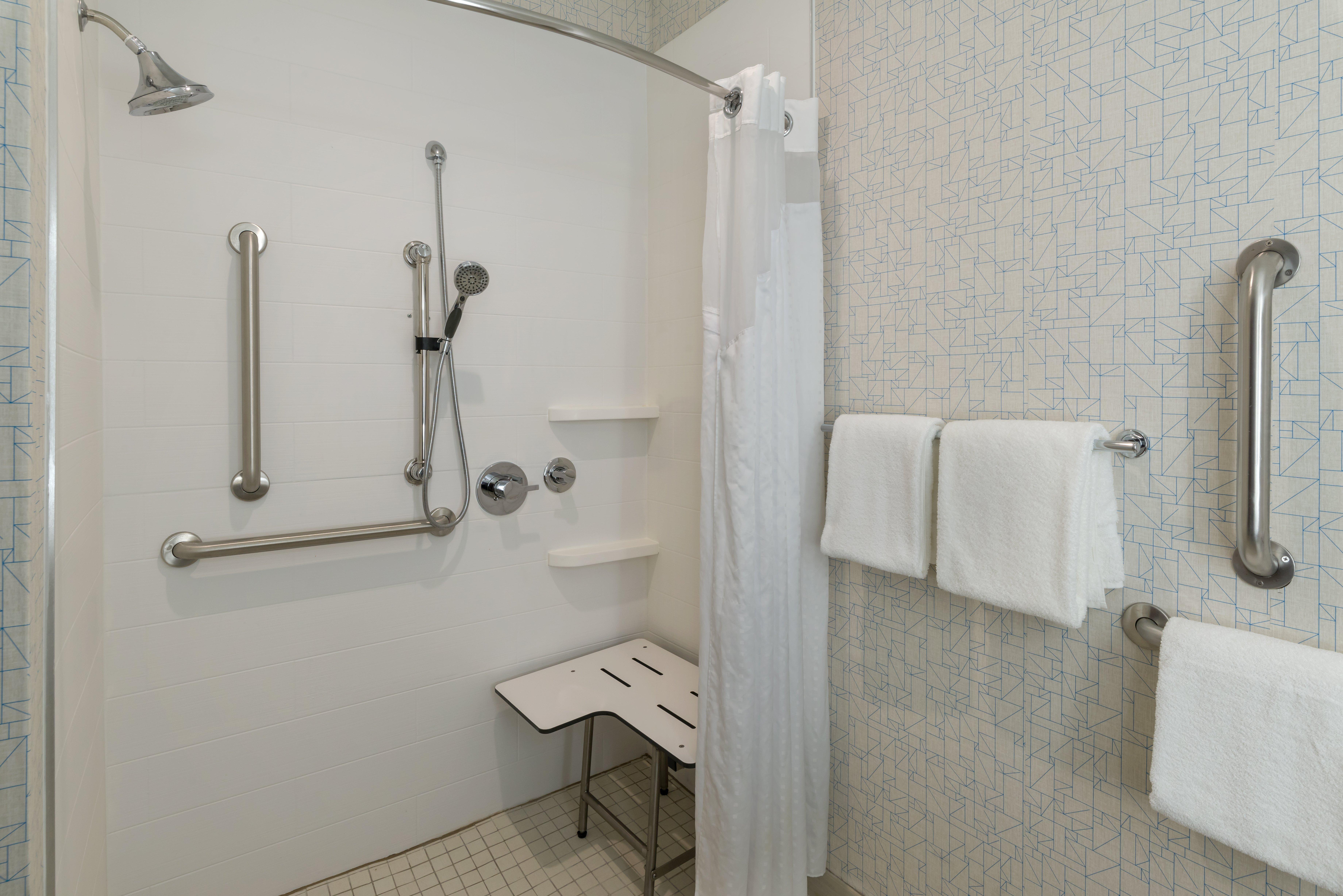 Holiday Inn Express Lawrence By Ihg Exterior foto