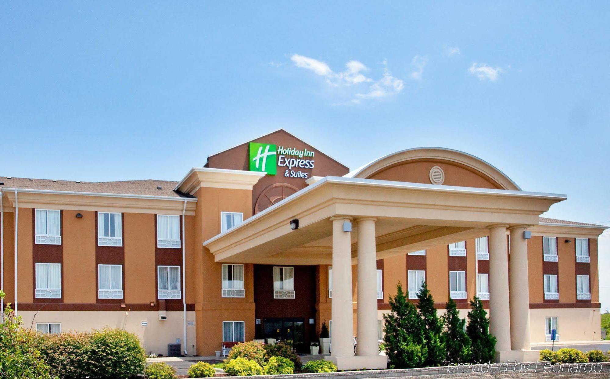 Holiday Inn Express Lawrence By Ihg Exterior foto