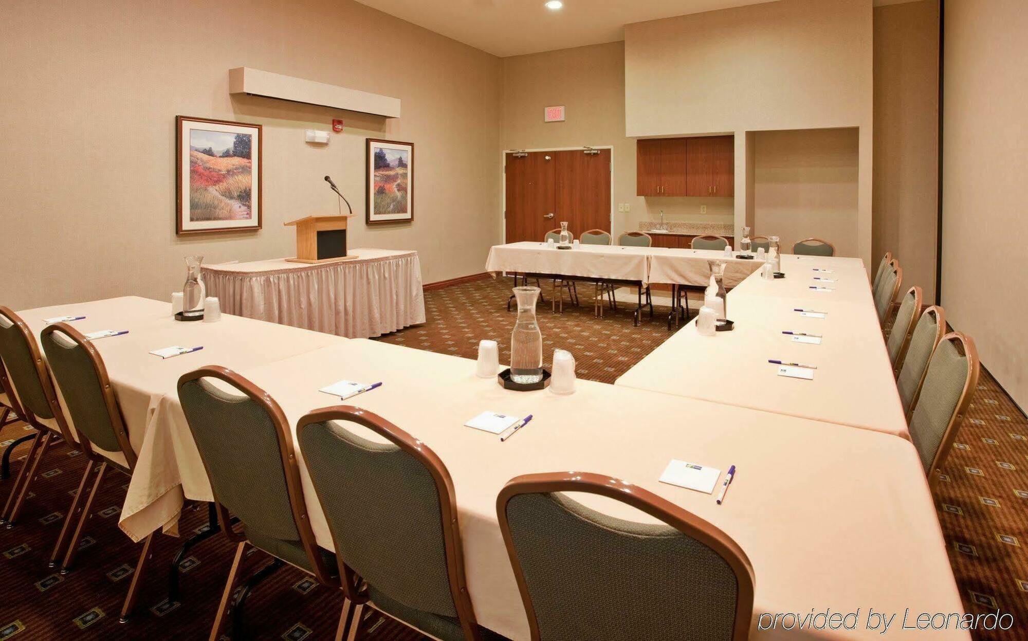 Holiday Inn Express Lawrence By Ihg Exterior foto